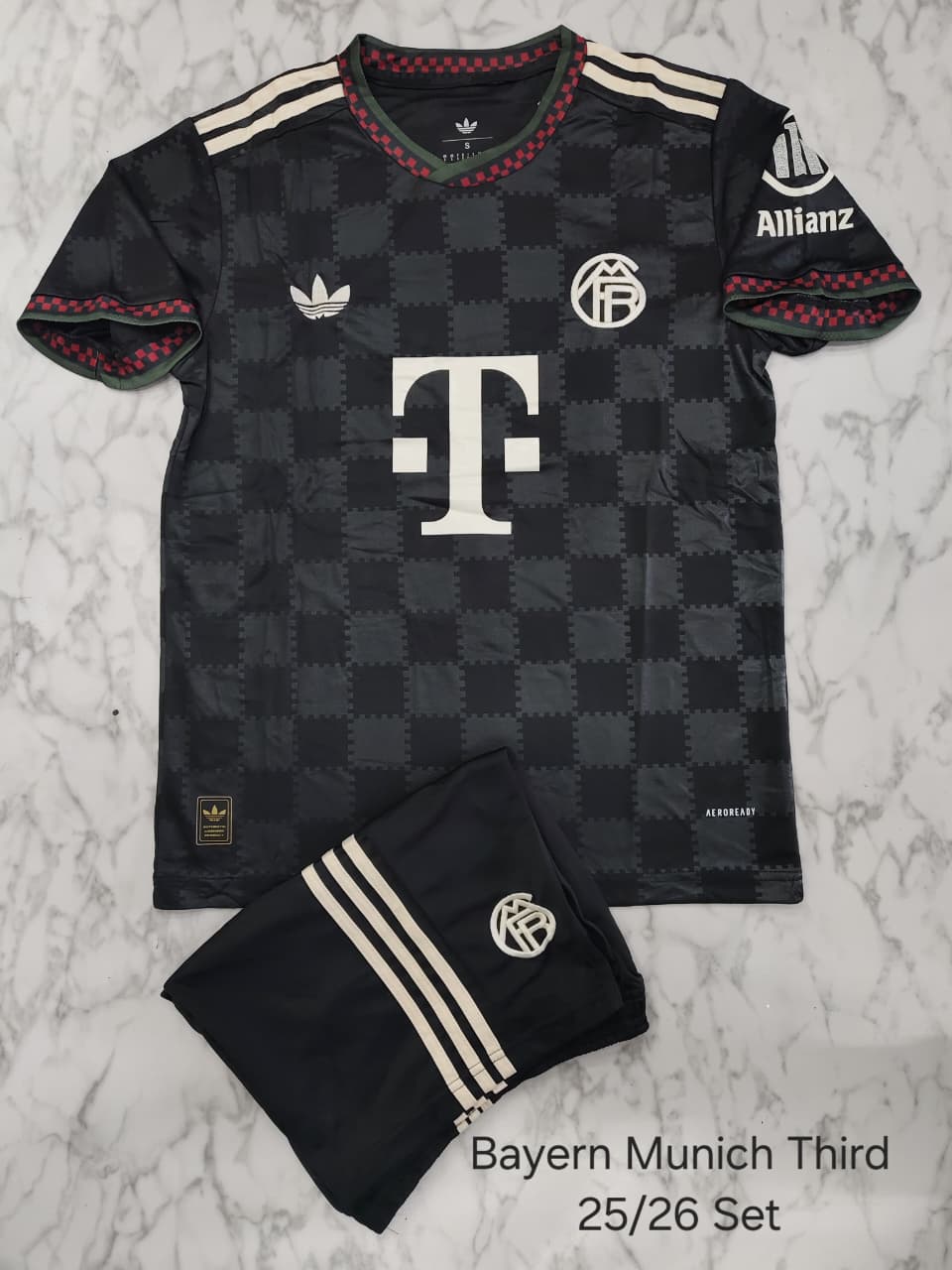Bayern Munich Third 25/26 Football Jersey Set (Jersey + Shorts)
