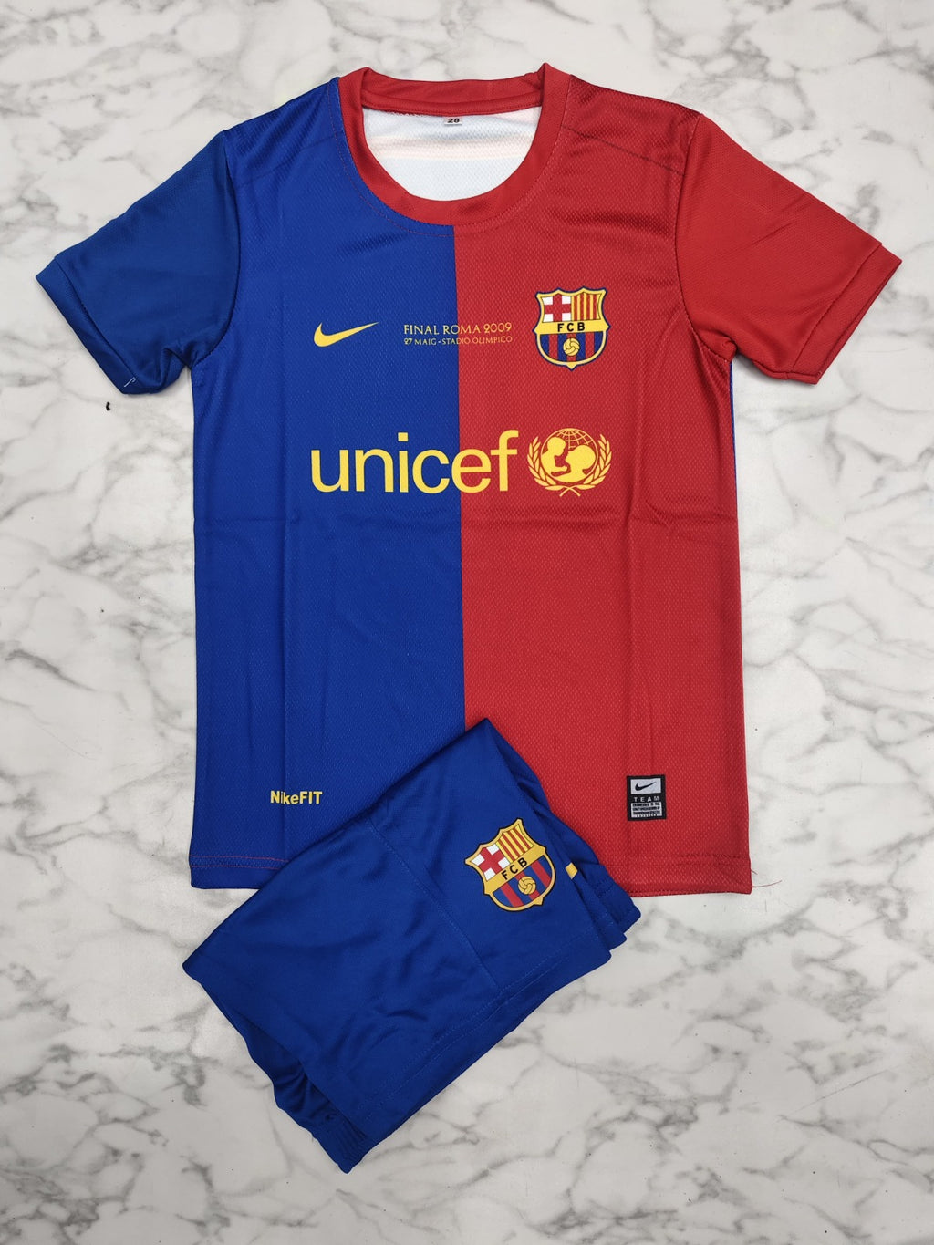 FC Barcelona Home Retro 08/09 Kids India Football Jersey Set (Jersey + Shorts)