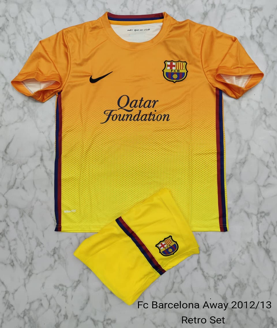 FC Barcelona Away 2012/13 Retro Football Jersey Set (Jersey + Shorts)