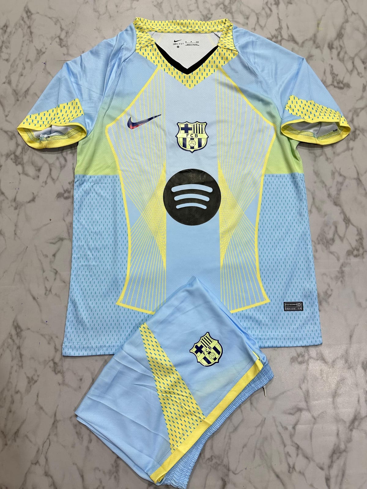 FC Barcelona Blue / Yellow Special Edition Football Jersey Set (Jersey + Shorts)