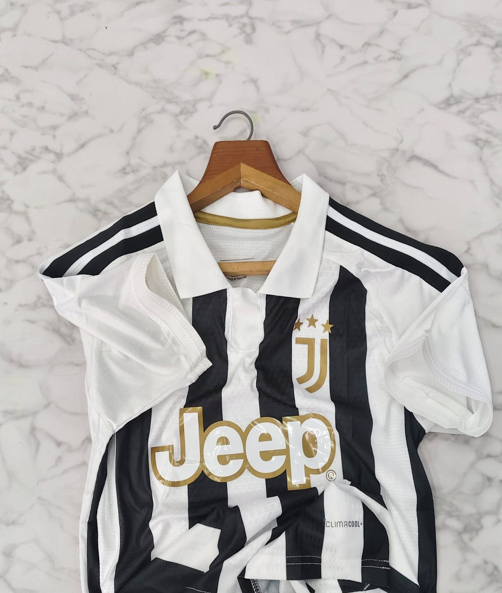 Juventus Home 26/27 Player Version Football Jersey