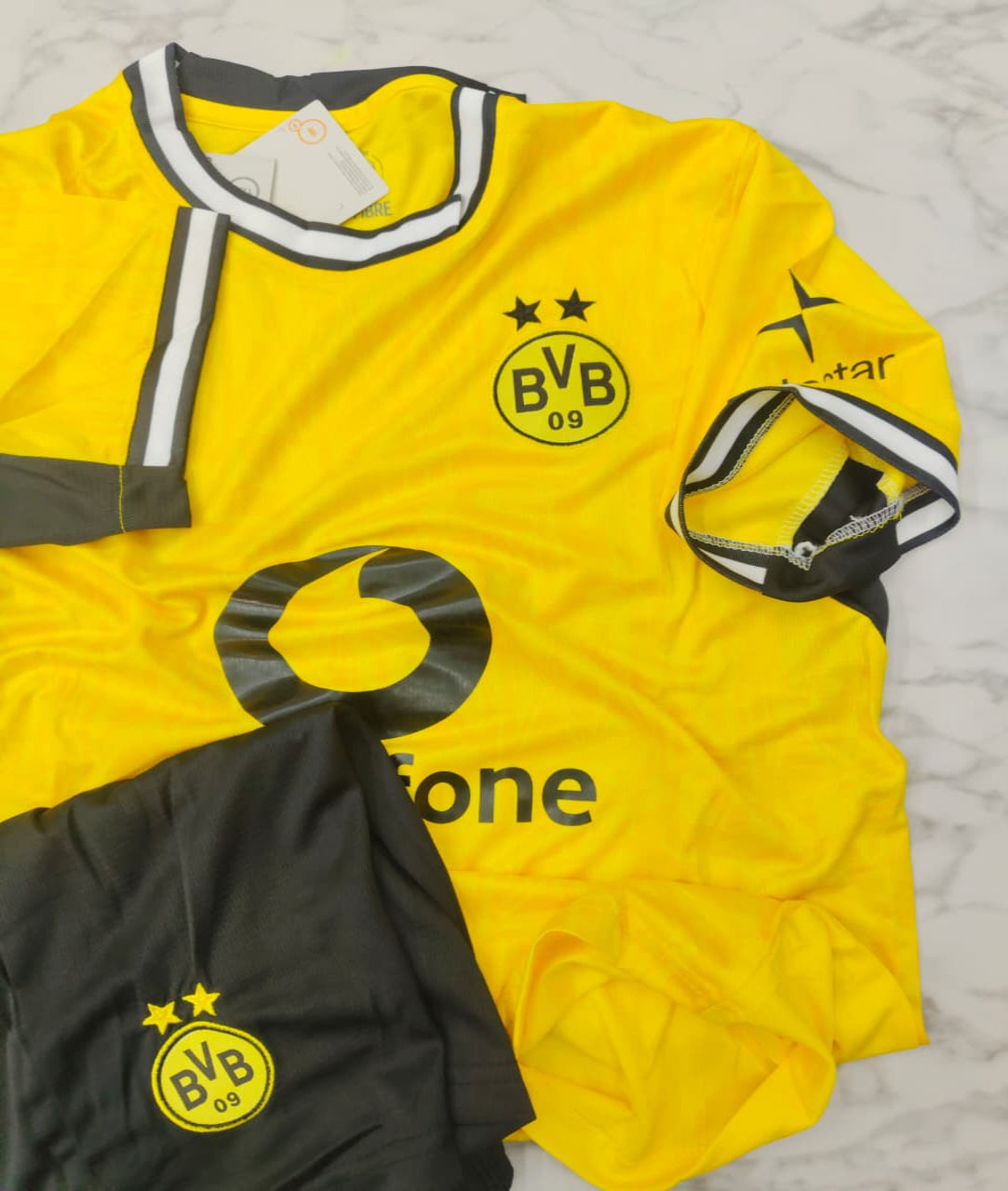 Borussia Dortmund Home 26/27 Football Jersey Set (Jersey + Shorts)