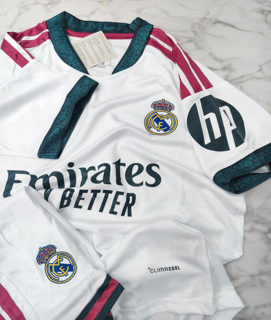 Real Madrid Home 26/27 Football Jersey Set (Jersey + Shorts)