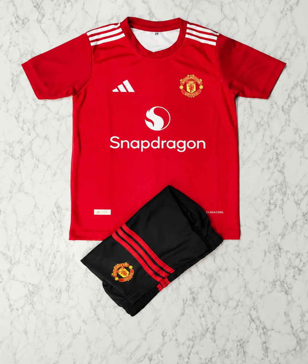 Manchester United Home 26/27 Kids India Football Jersey Set (Jersey + Shorts)